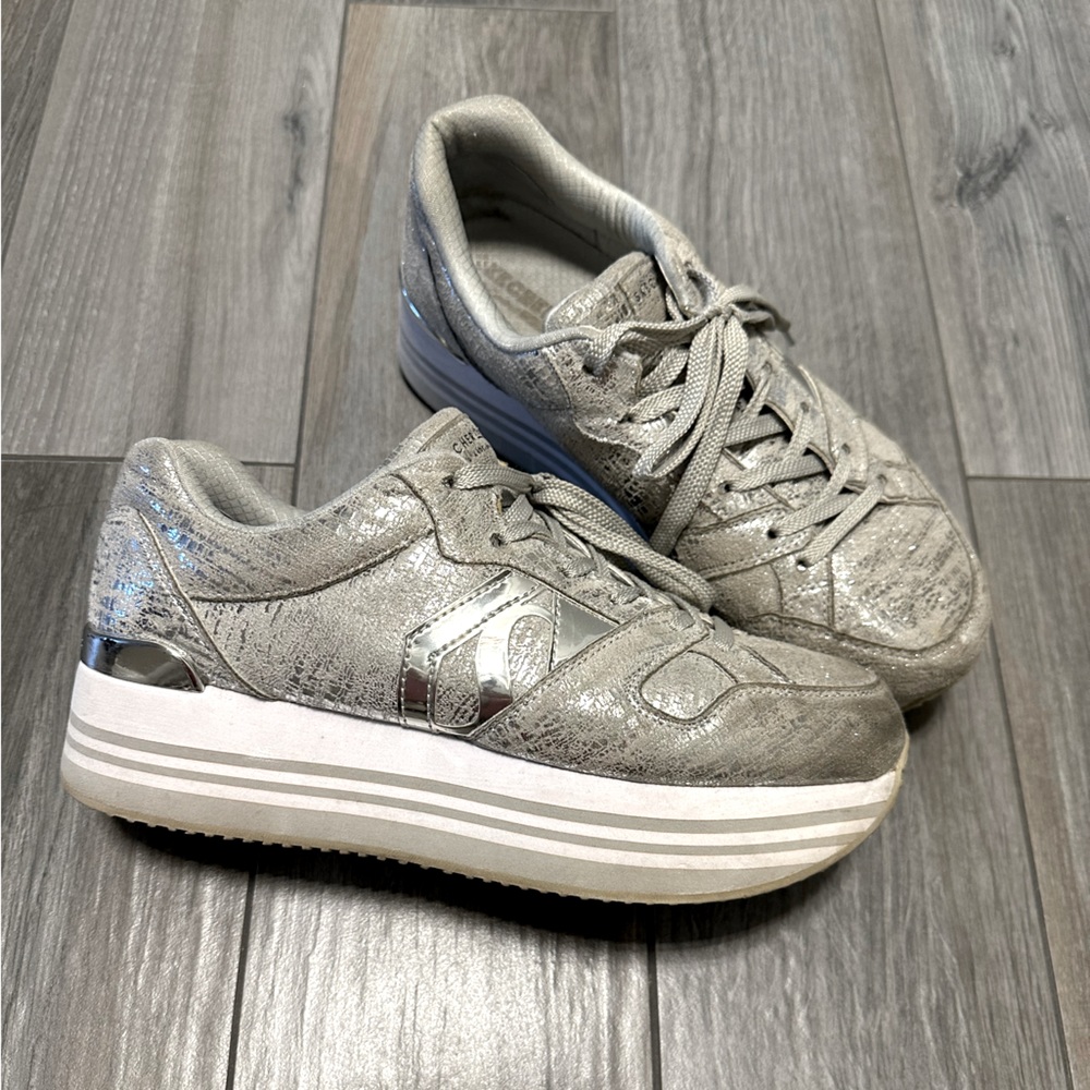 Skechers | Women Sneakers With Platform